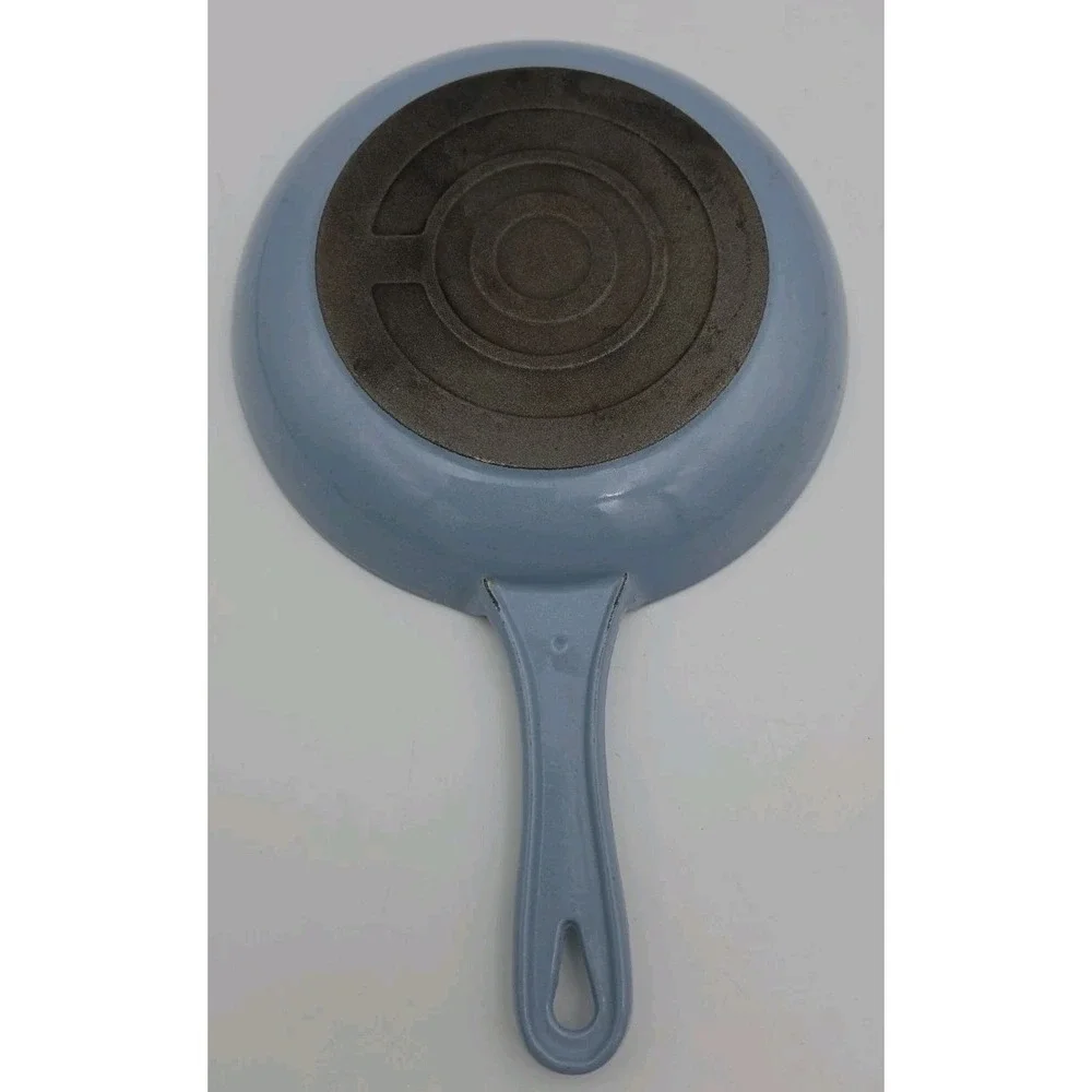 Le Creuset Enameled Cast Iron Omelette Fry Pan, 8 Inch, Gray Ocean Blue France
